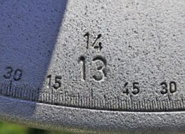 012 - minutengenaue sonnenuhr